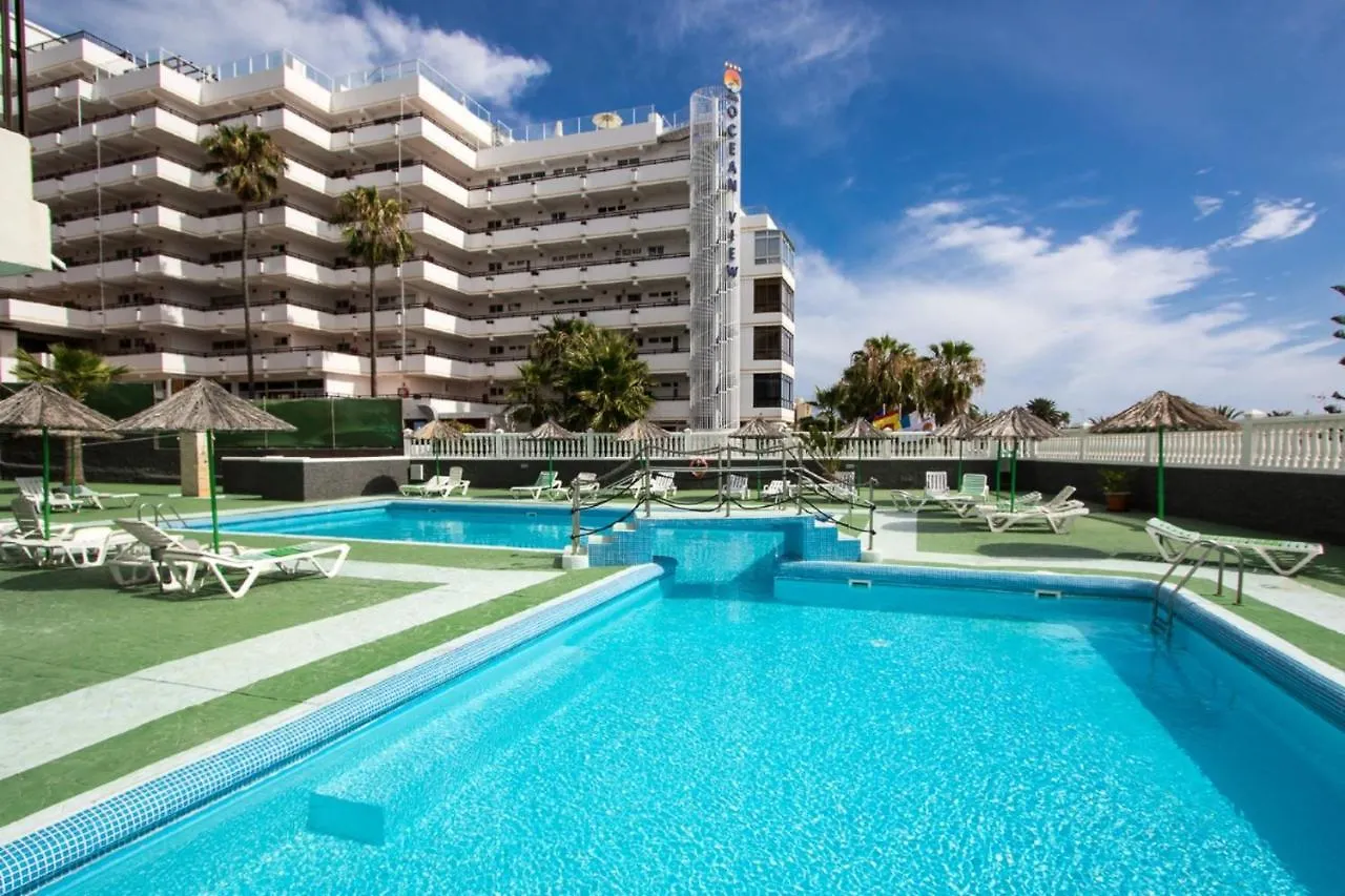Grazioso Studio In Las Americas location